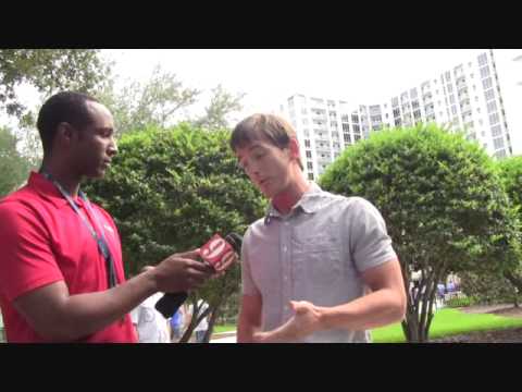 Shocking!! Man explains to WFTV News why he loves the Orlando Police Department - Hilarious!!