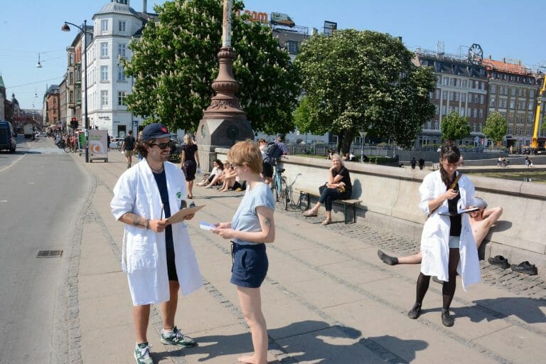 Copenhagen experiment researchers conducting interviews on the street